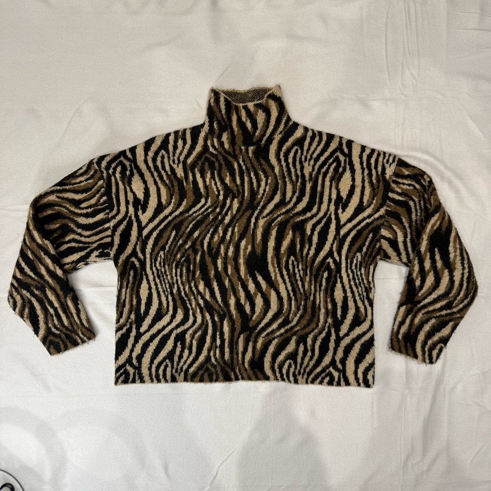 Zara Animal Print Knit Turtleneck Sweater Size S